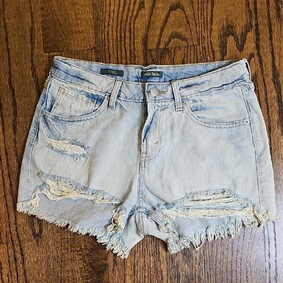wild fable Pants - Wild Fable Light Blue Distressed Mid Rise Jean Shorts Size 4